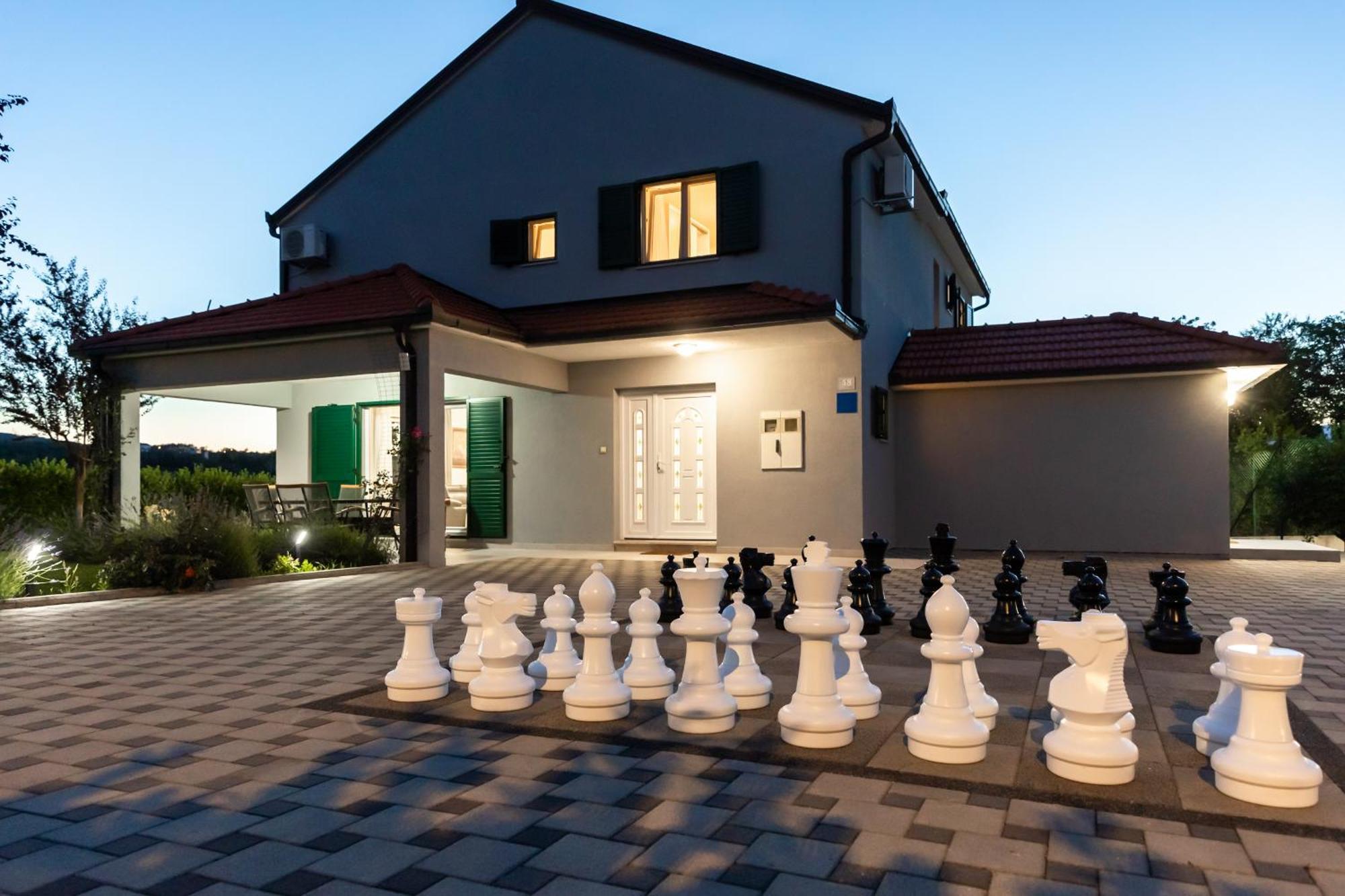 Villa Matko - Family Destination Zmijavci Экстерьер фото