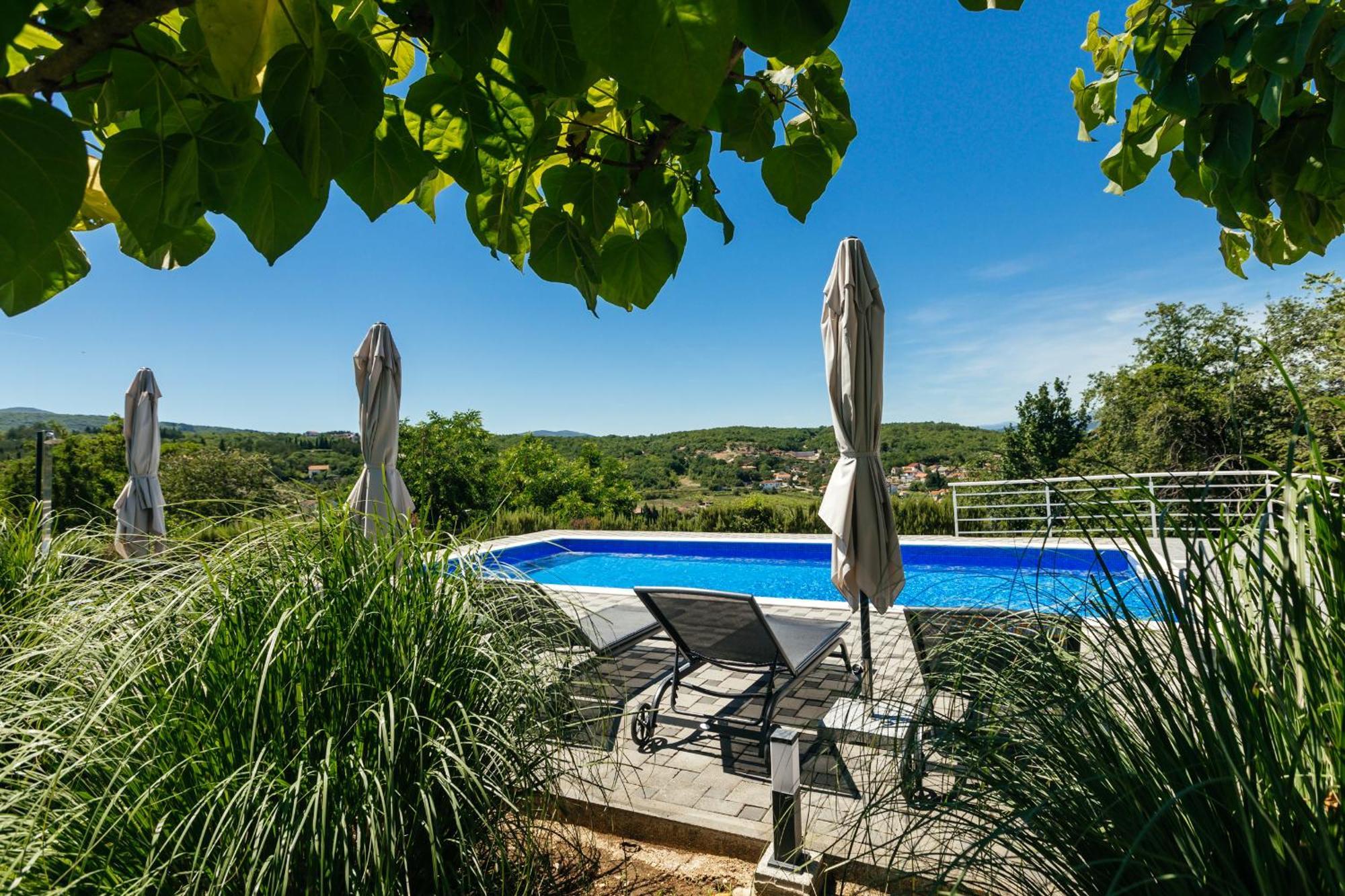 Villa Matko - Family Destination Zmijavci Экстерьер фото